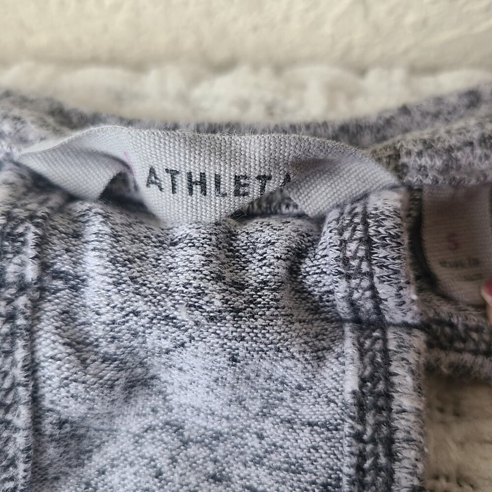 Athleta Gray Long Sleeve Top - Picture 4 of 7